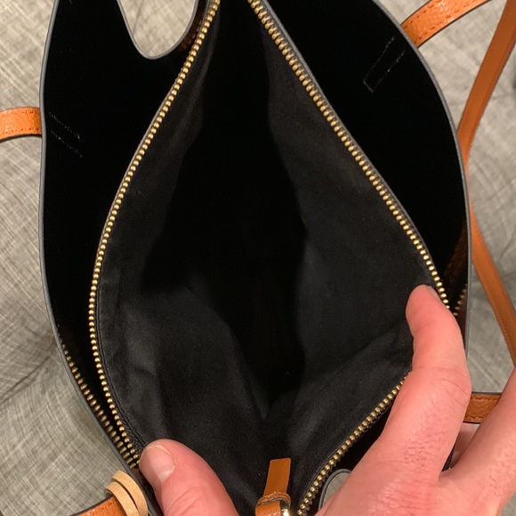 Marc Jacobs Large Grind Colorblock Large Tri-Compartment Key & Lock Tote Bag - Picture 12 of 15